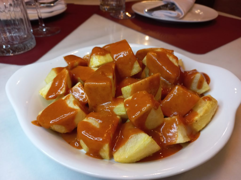 Bravas